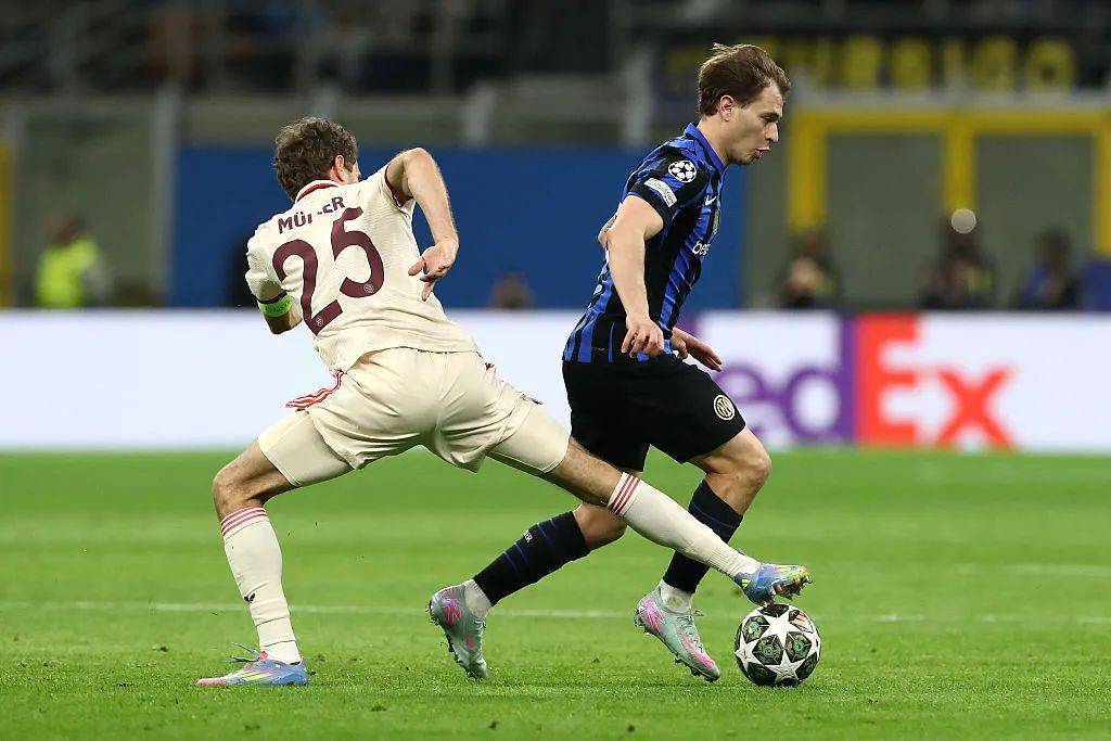 博格巴破门,曼联客场战平国际米兰 博格巴破门,曼联客场战平国际米兰