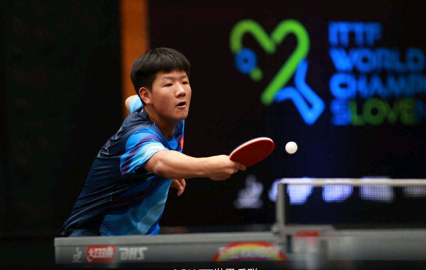 包含正在进行中的一场双方胶着的比赛的词条