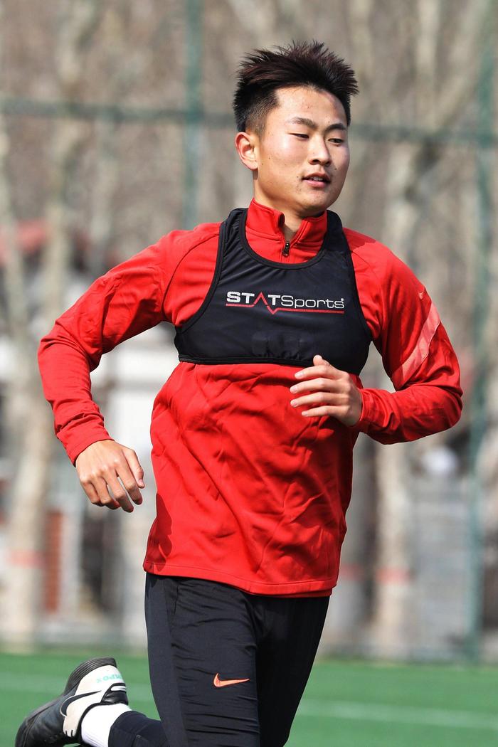 斯洛文尼亚队全力备战