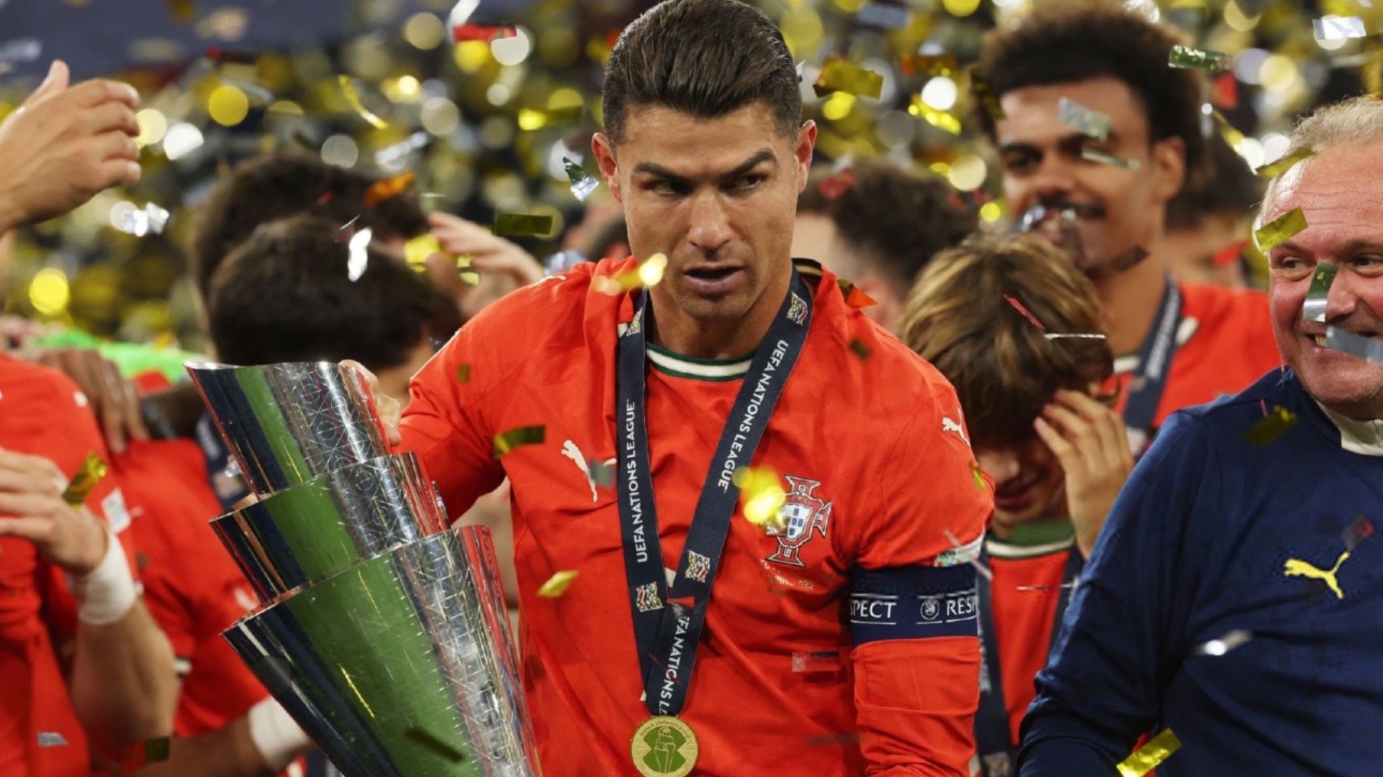 葡萄牙国家队在欧预赛比赛中夺冠