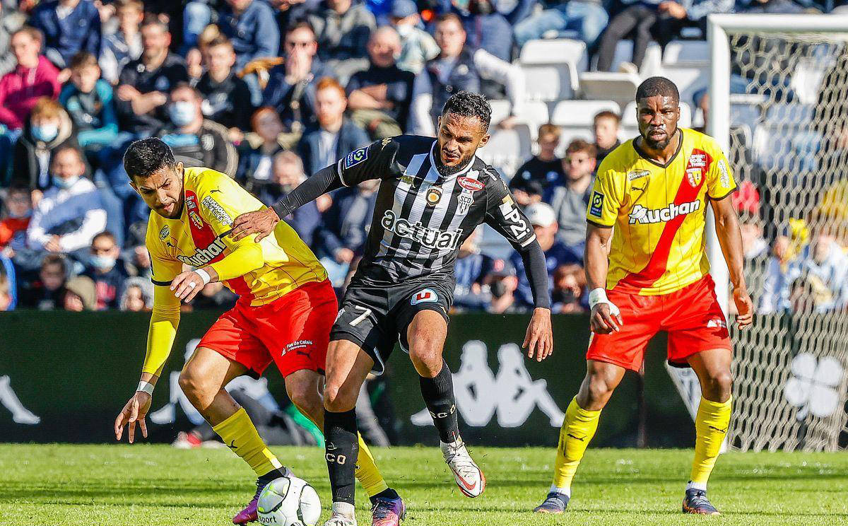 关于摩纳哥客场一球险胜甘冈,保持升级希望的信息 关于摩纳哥客场一球险胜甘冈,保持升级希望的信息