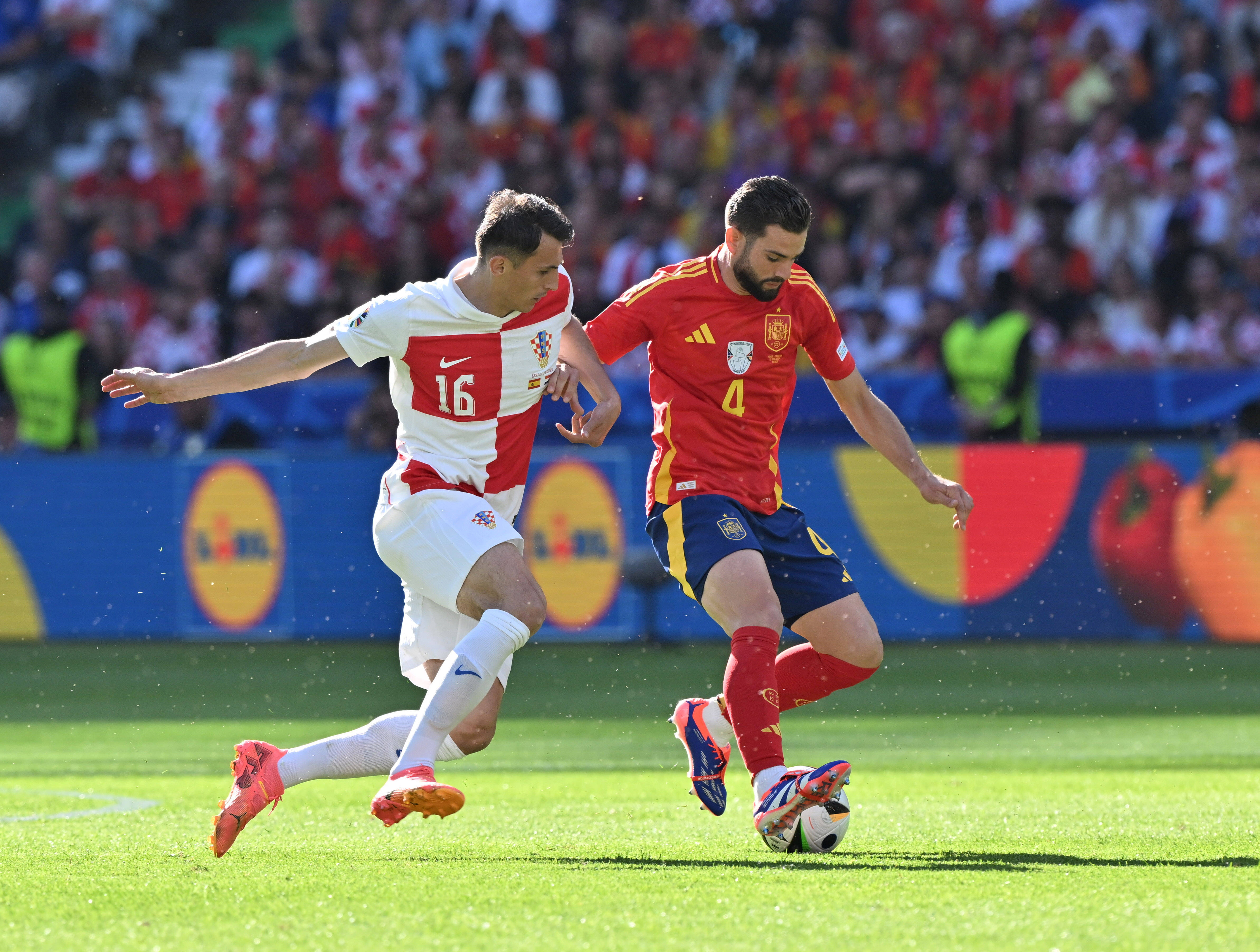 奥地利大胜保加利亚在欧国联赛场上取得胜利的简单介绍