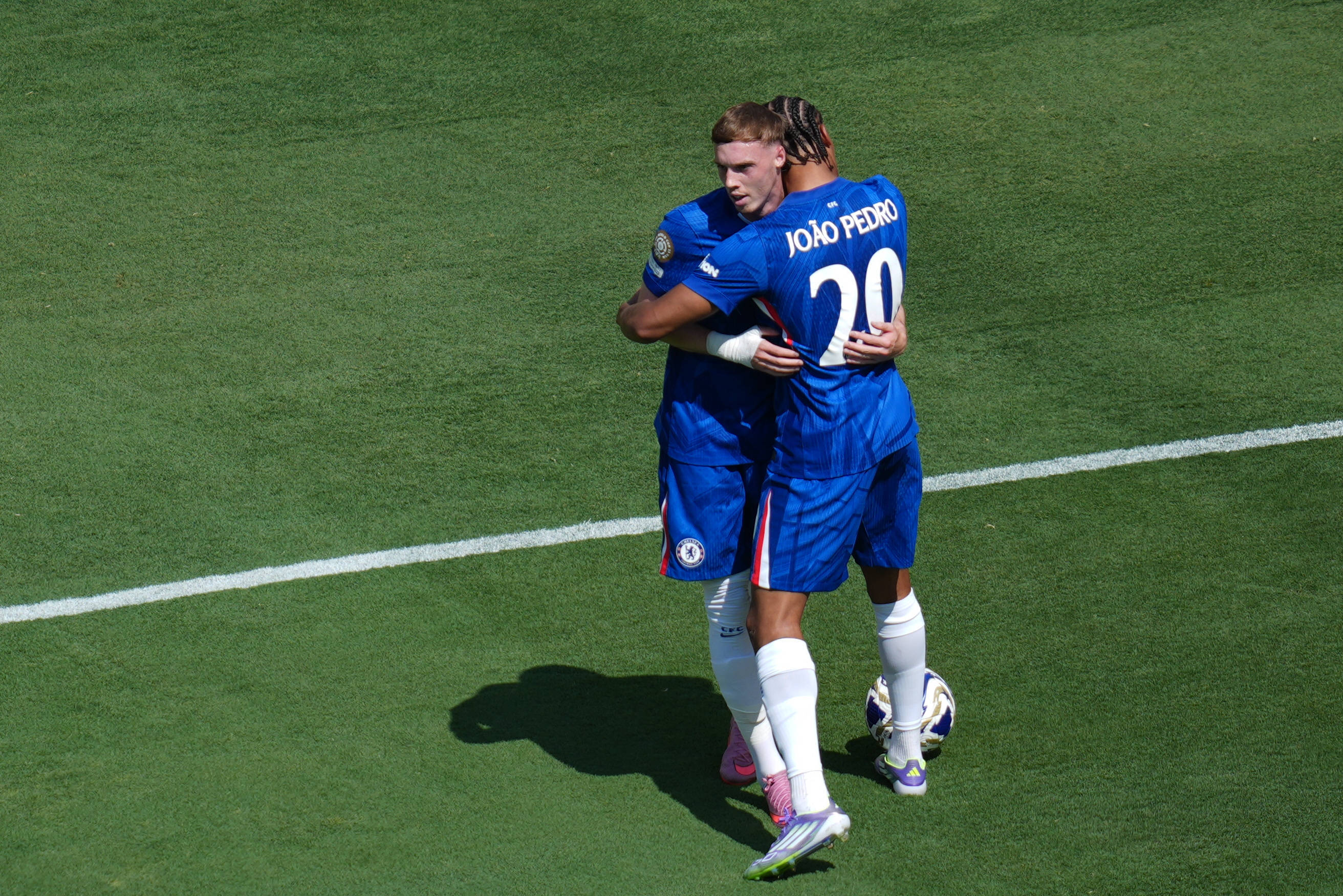 关于足球总决赛即将打响,冠军归属成谜的信息 关于足球总决赛即将打响,冠军归属成谜的信息