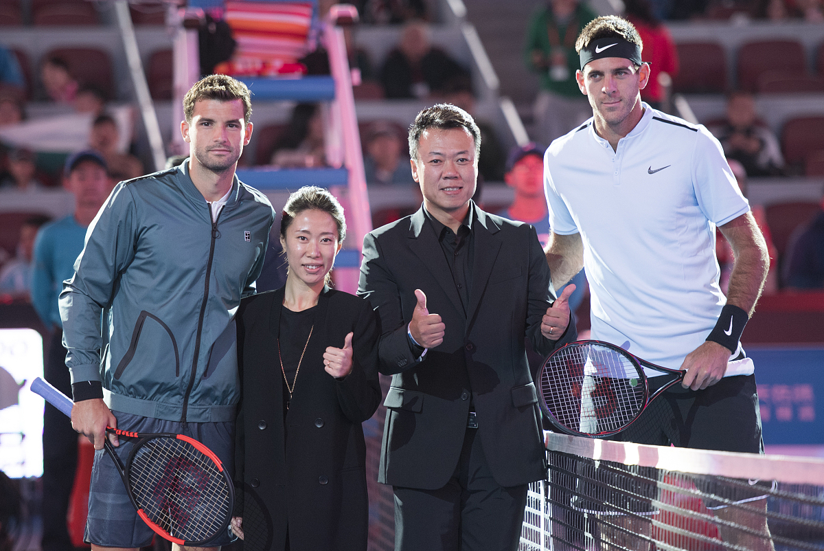 年终总决赛翻盘拉沃尔杯，兹维列夫扛起全队