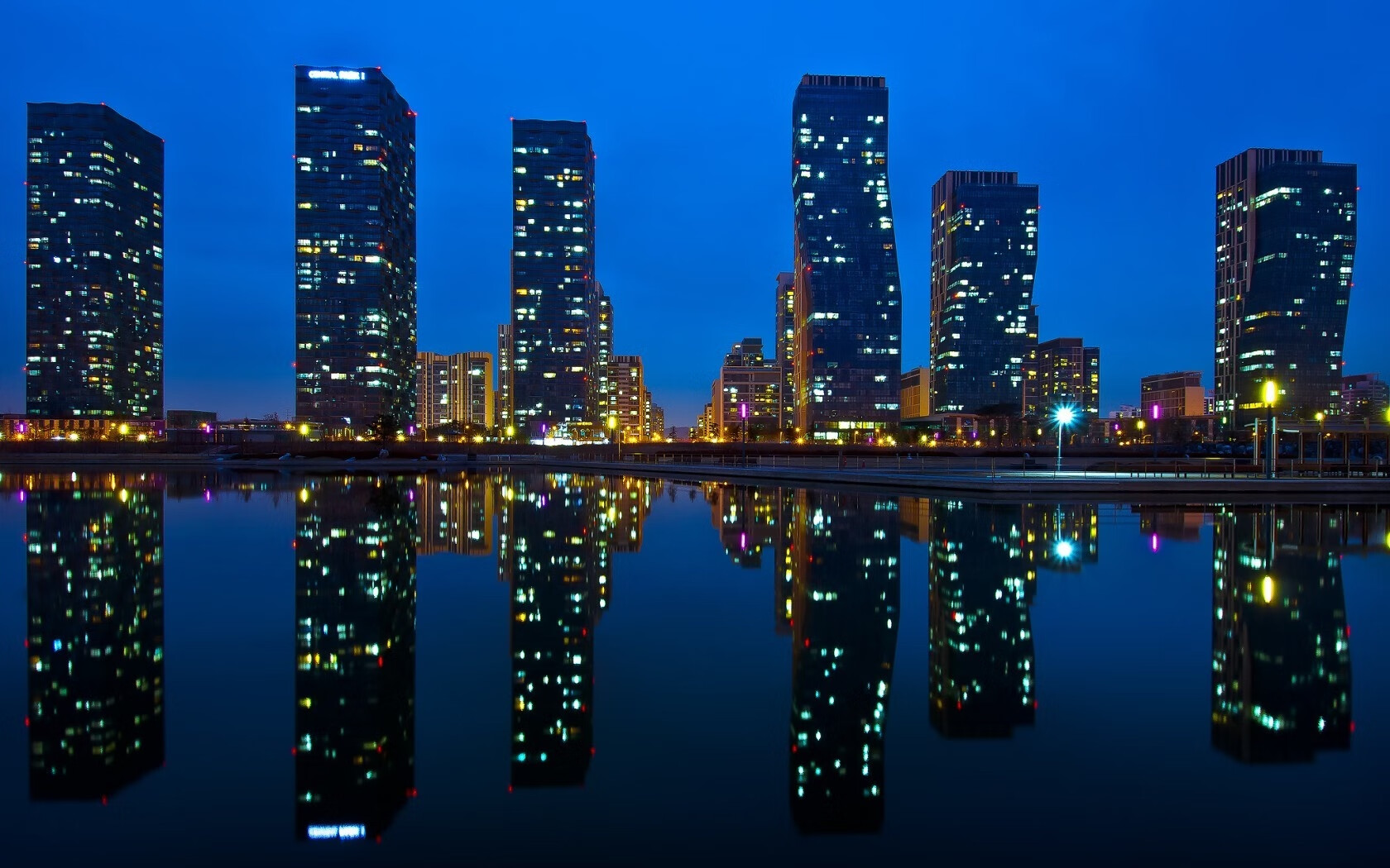 绿茵场上的马里粉碎巴西，意甲焦点战再现史诗级冷门