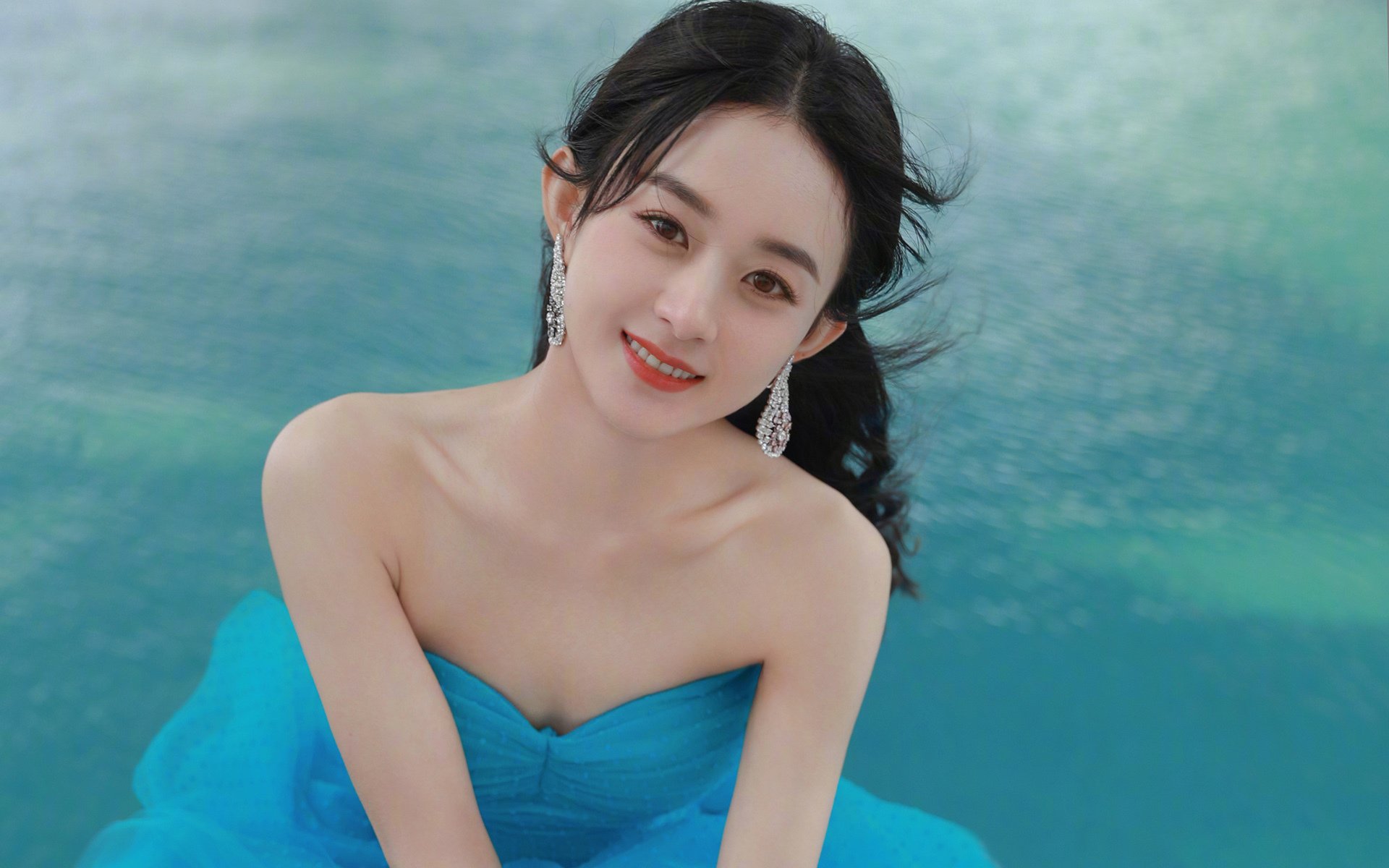 金玟哉进攻端无人可挡，切尔西激战土耳其球队上演进球盛宴