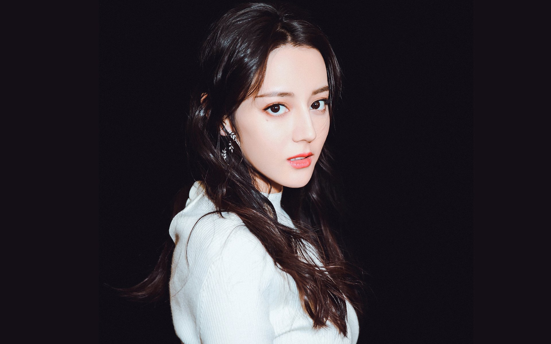 制胜奇兵，戈麦斯此役化身红军冠军基石