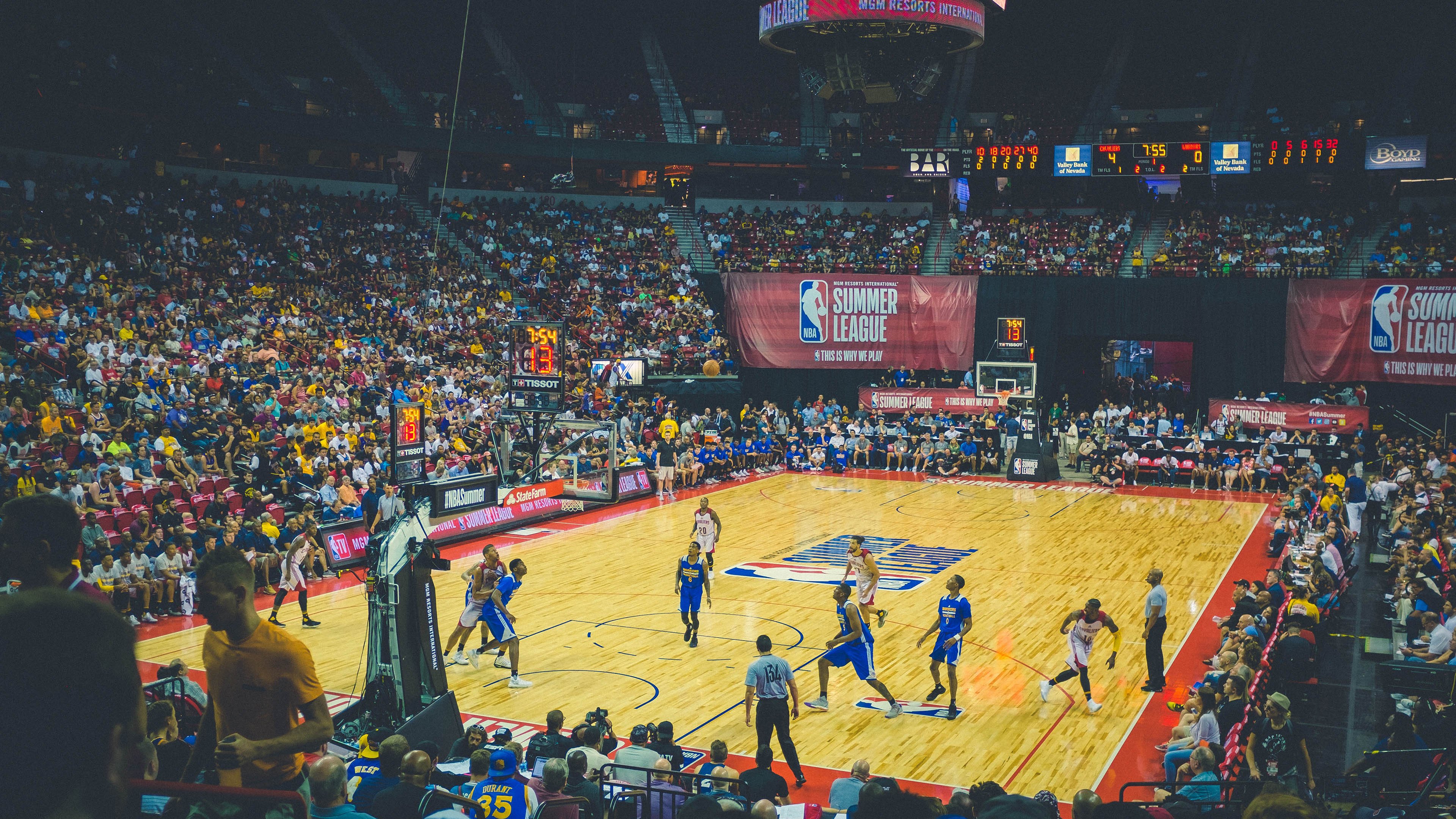 巴尔韦德的三重奏，当战术闪电击碎悬念之夜