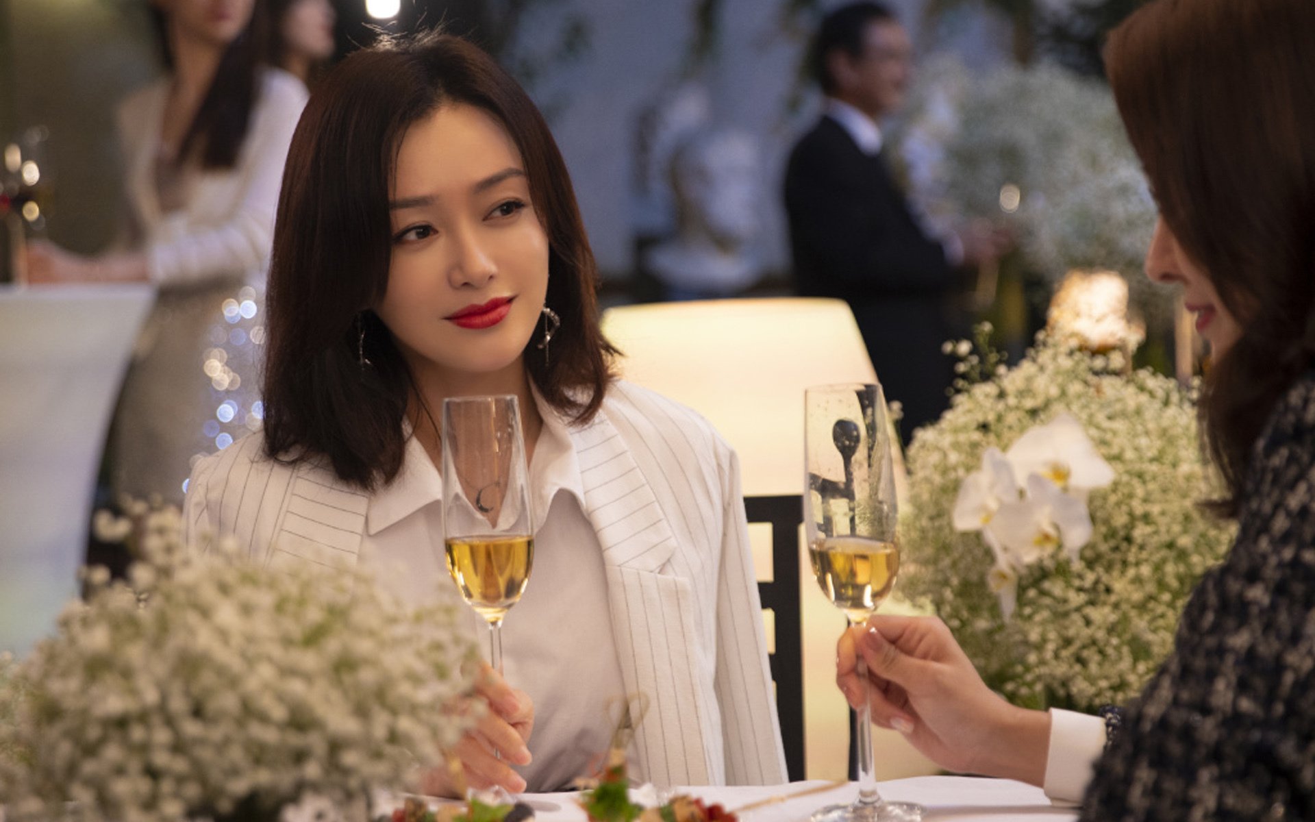 文班亚马末节统治攻防，芝加哥公牛奇兵突起险胜深圳